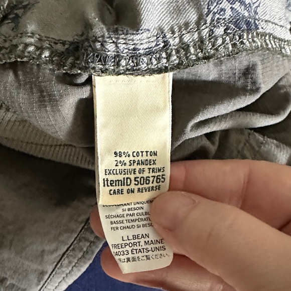 L.L. Bean Ripstop crops, medium - Picture 9 of 9